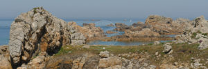 PLOUGRESCANT - Commune des CÔTES D'ARMOR - BRETAGNE - Photo. sensible... au naturel